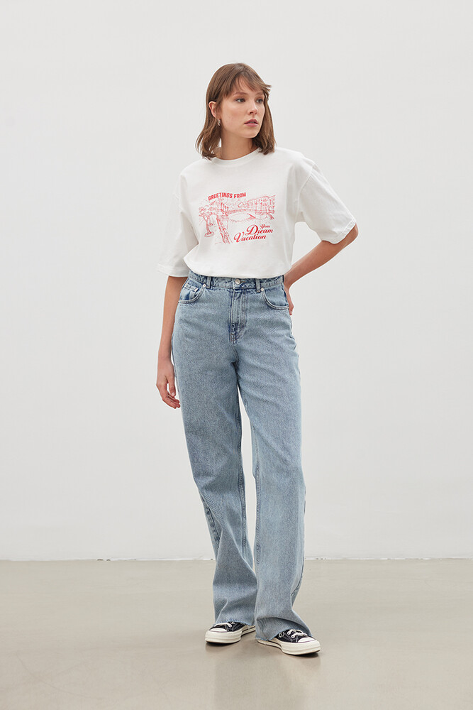 DREAM VACATION T-SHIRT - Thumbnail