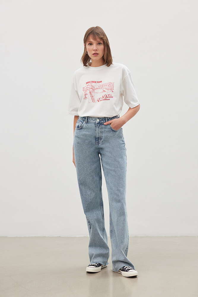 DREAM VACATION T-SHIRT - Thumbnail