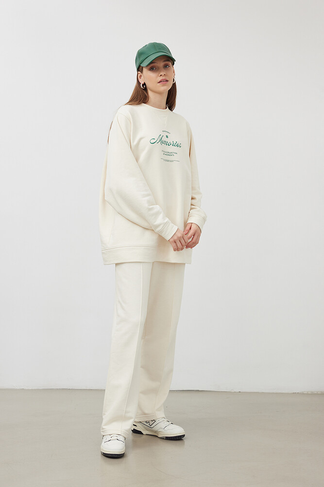 MEMORIES SWEATSHIRT - Thumbnail