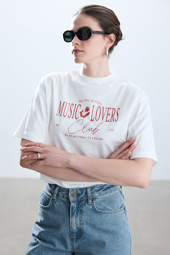 MUSIC LOVERS BASKILI T-SHIRT - Thumbnail