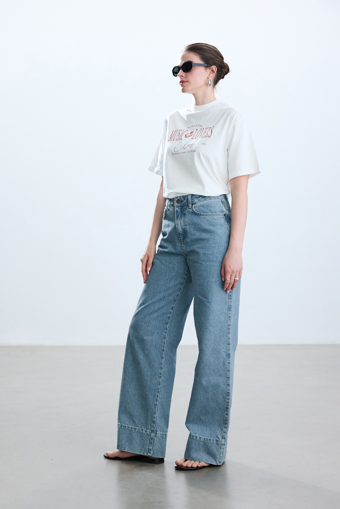 MUSIC LOVERS BASKILI T-SHIRT - Thumbnail