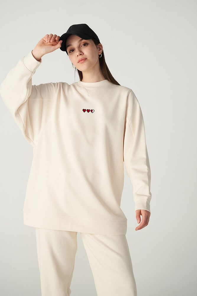 PİKSEL KALP NAKIŞLI SWEATSHIRT - Thumbnail