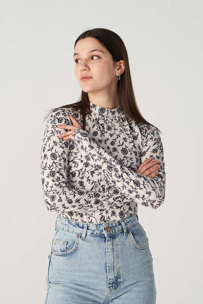 SİYAH FLORAL DESENLİ BODY - Thumbnail